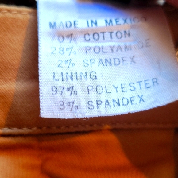 ST JOHN SPORTS BLACK LABEL SZ10 5 POCKETS  DARK GOLD PANTS WITH GOLD HARDWEAR - Picture 9 of 9